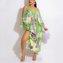 The cold shoulder dress (2 colors)